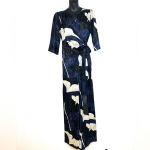 Warm NY Women's 100% Silk Jumpsuit 0 MADE IN USA Black Blue White Floral Luxury